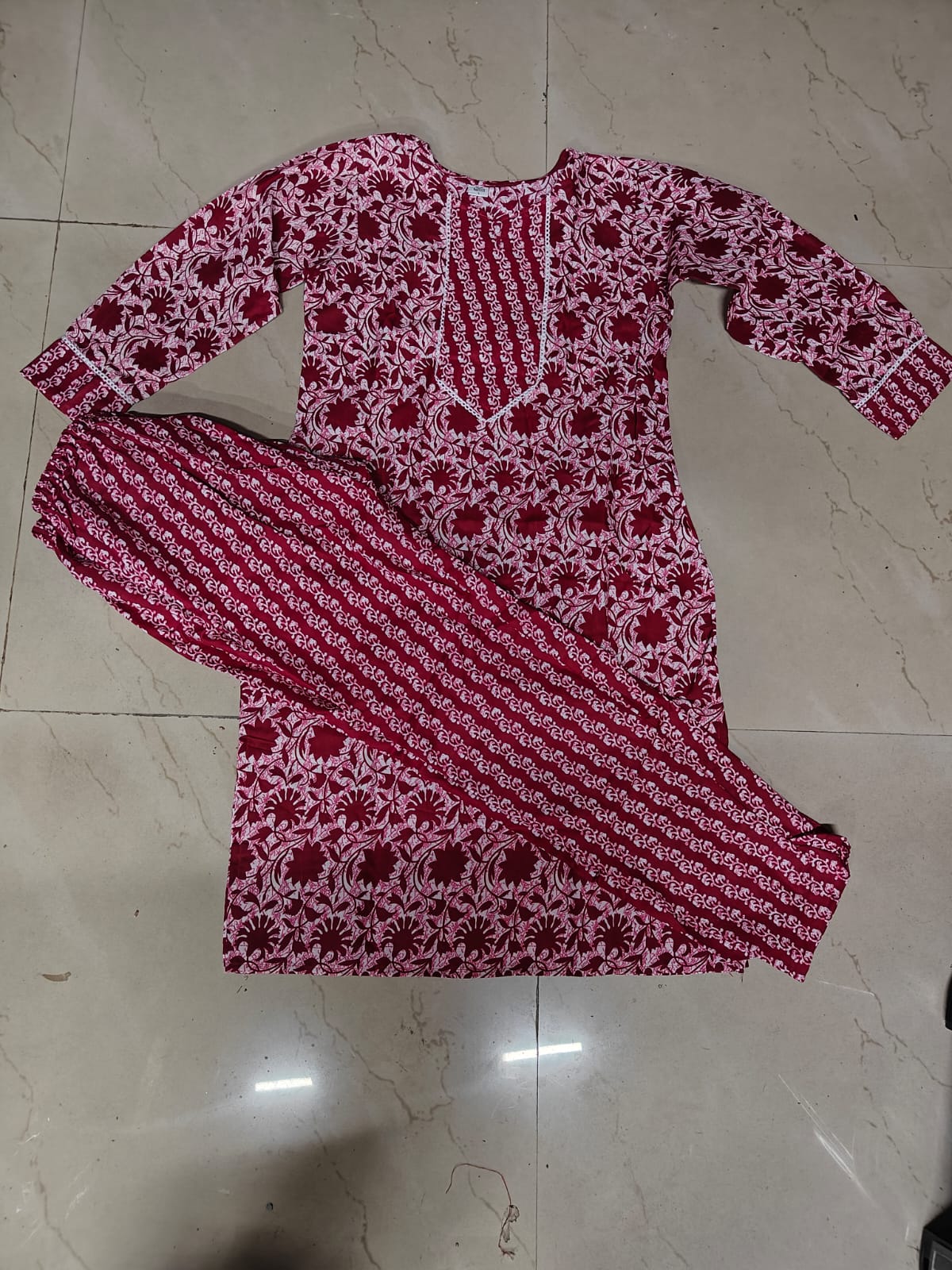 Women's cotton kurta and pant combo online in red and white floral print by 19199