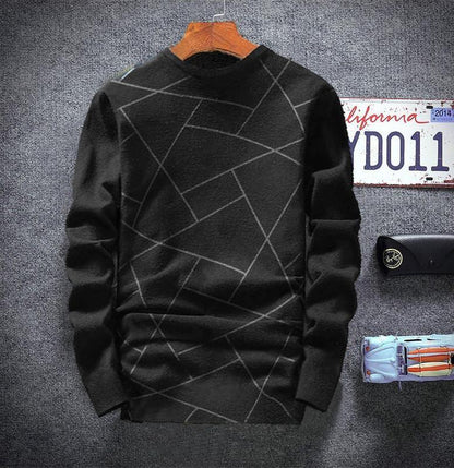 QuickGadgets men's black cotton blend stripes t-shirt with geometric line patterns