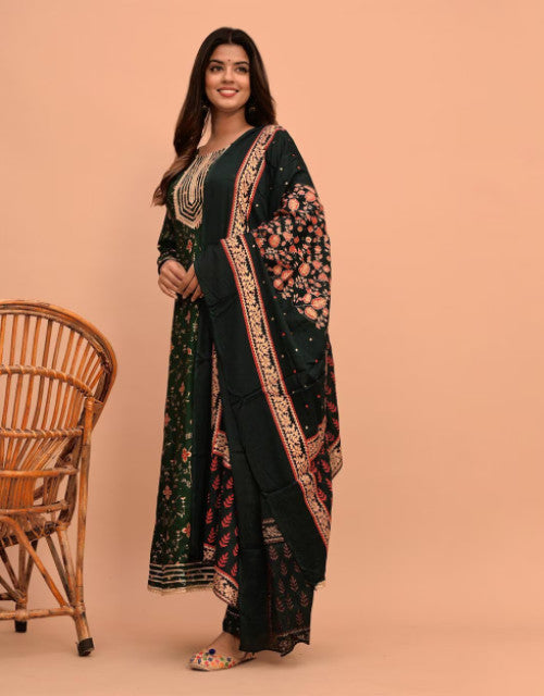 Dropdash women printed kurta set dark green floral print with embroidered neckline and matching dupatta